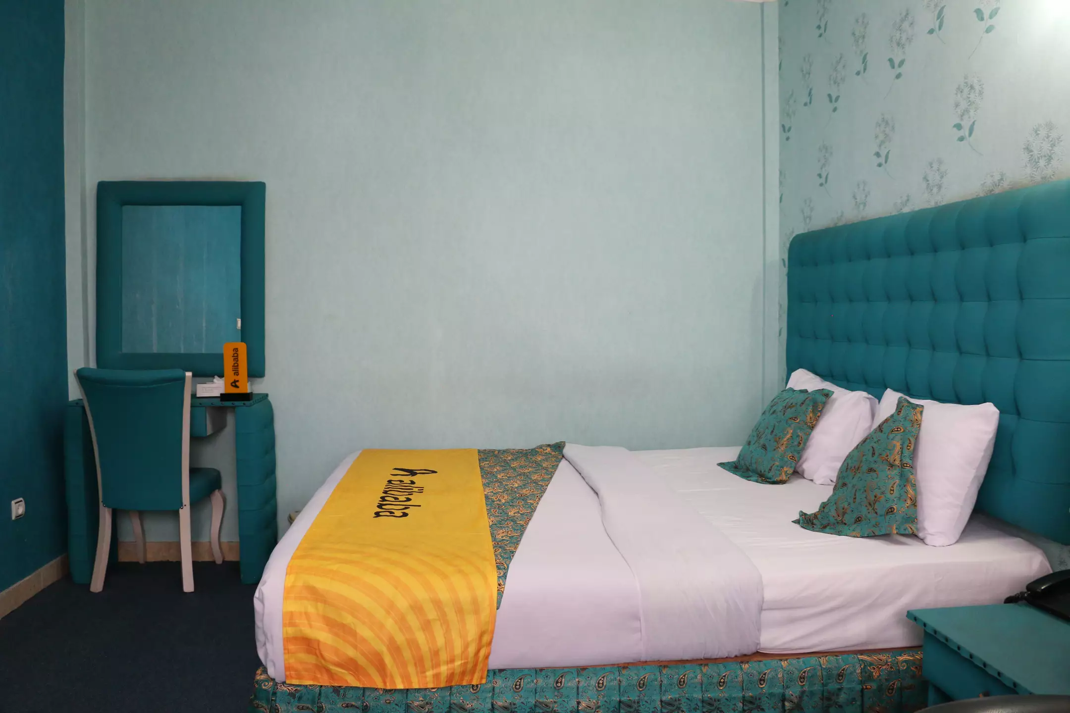 Alibaba https://cdn.alibaba.ir/ostorage/hotel-accommodation-images/687f8832ac13a7ed0d855b8c_کانکت (1).webp